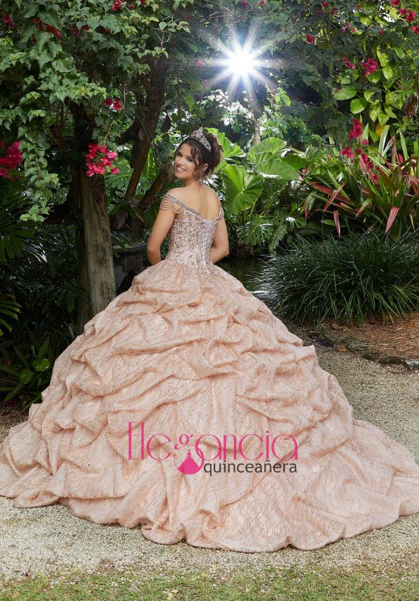 Quinceanera dress stores