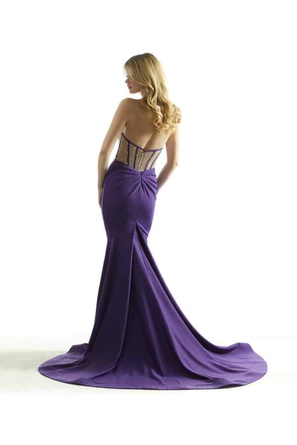 jersey gown