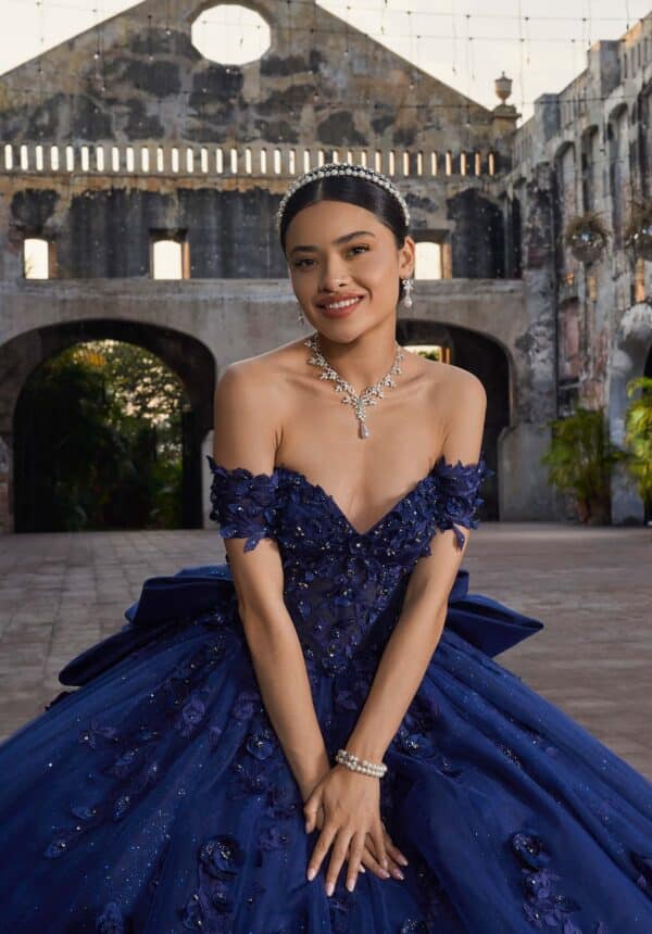 sweetheart gown
